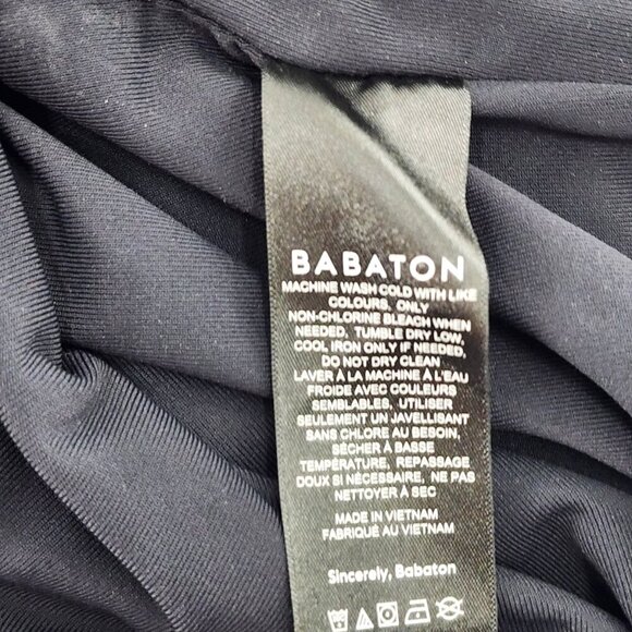 ARITZIA BABATON Long Sleeve Collared V-Neck Crop Top Black - Picture 5 of 5